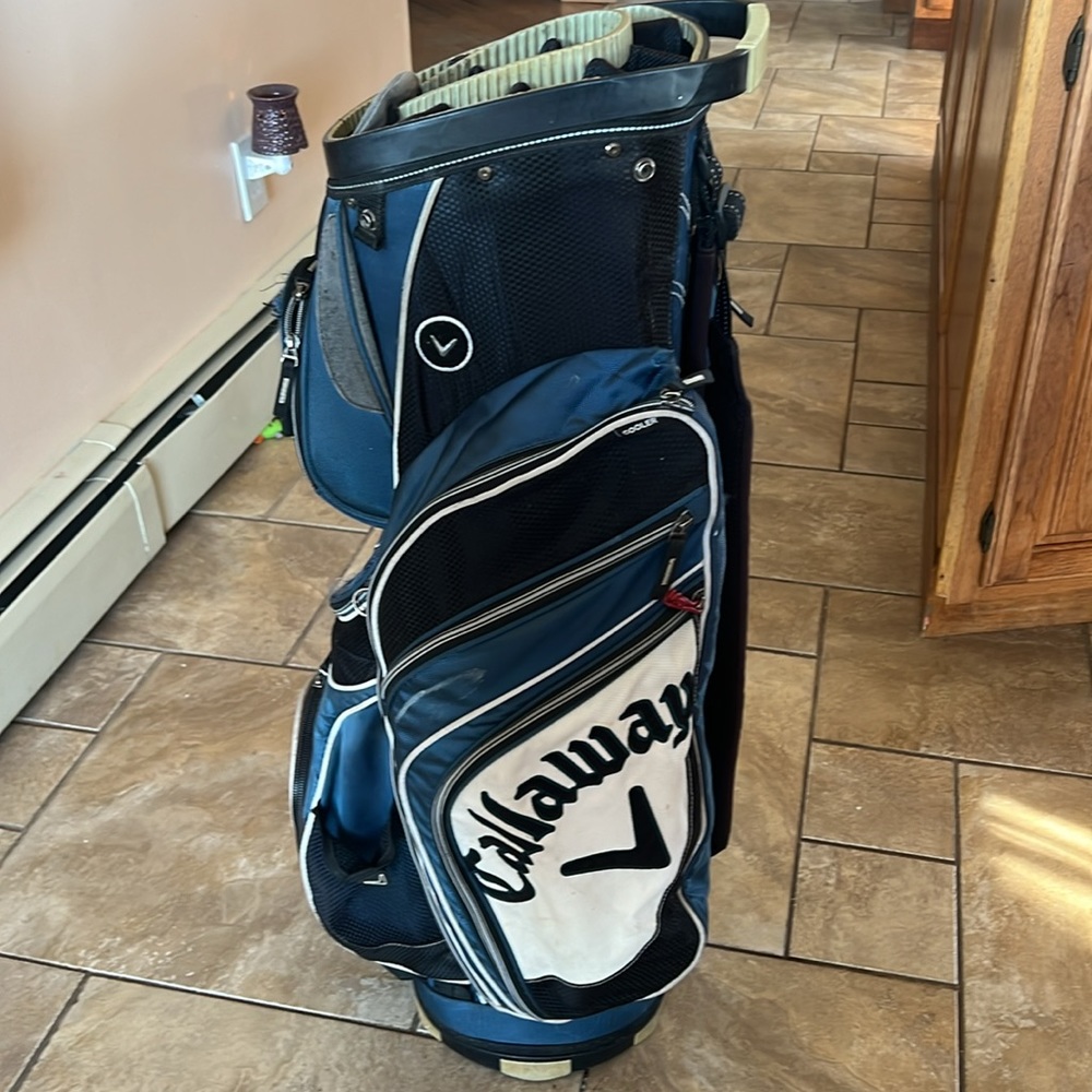 Callaway Golf 14-Way (plus putter well) Cooler Cart Bag
